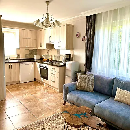 Misli - Heart Of And Newly Renovated Apartamento